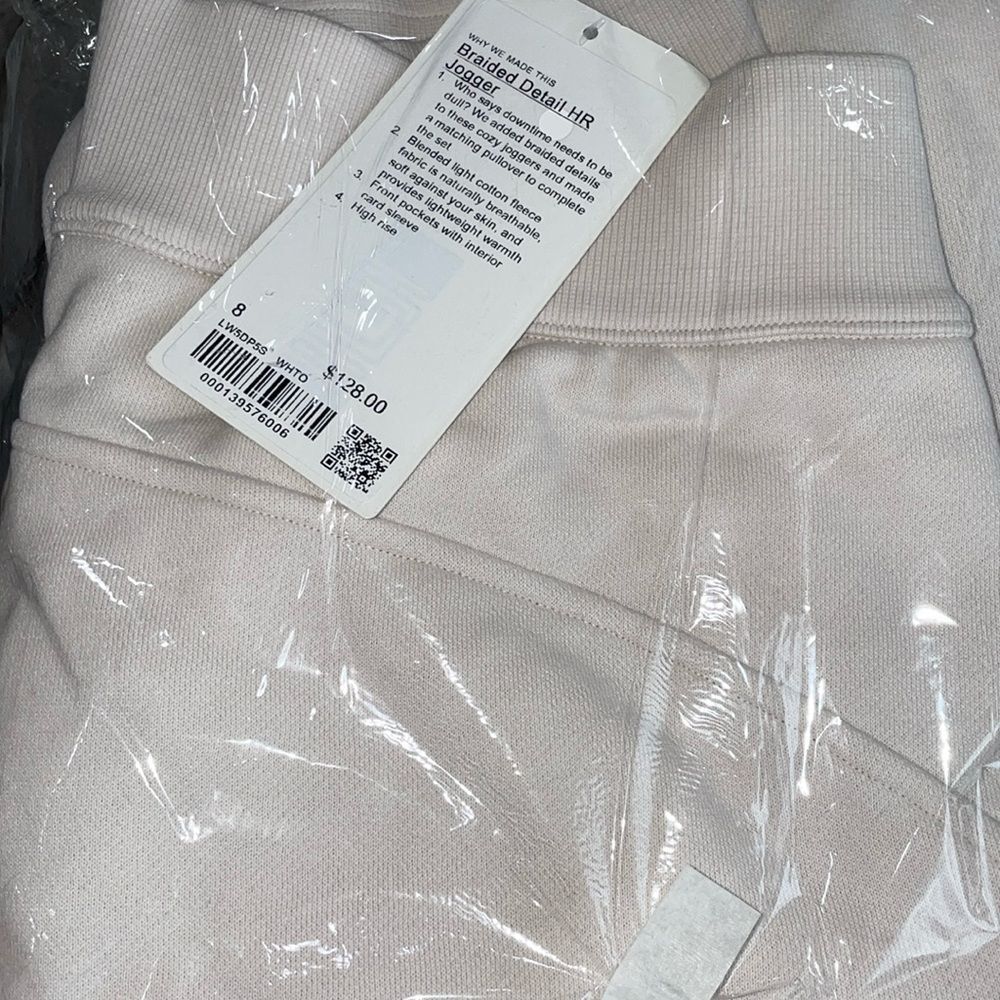 NWT LULULEMON BRAIDED DETAIL HIGH RISE JOGGER 8 white cream NWT  FLEECE 8 - Picture 2 of 7